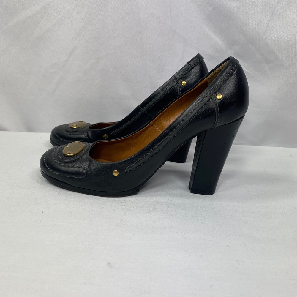 Chloe Front Brass Plate Block Heel Pump Round Toe Blk White Contrast Stitch 37.5 - Picture 4 of 16
